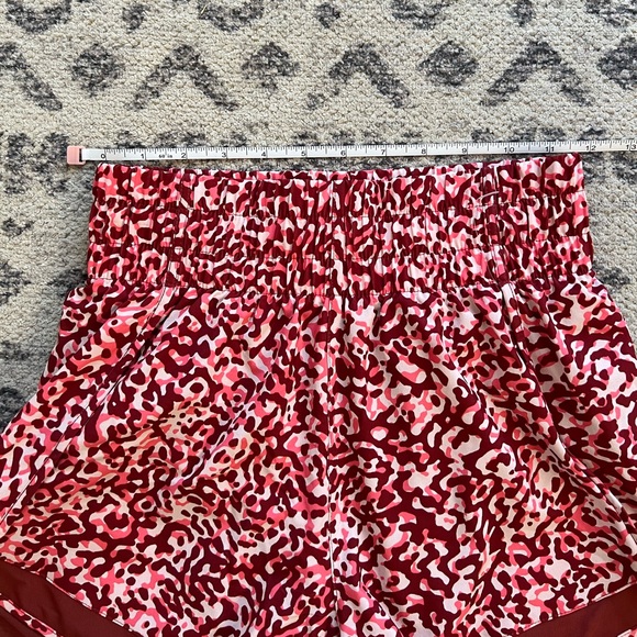 Athleta Mesh Racer High Rise Short - Picture 4 of 4